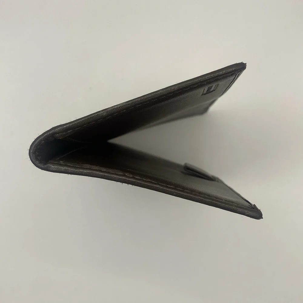 Coach checkbook cover - Picture 7 of 8